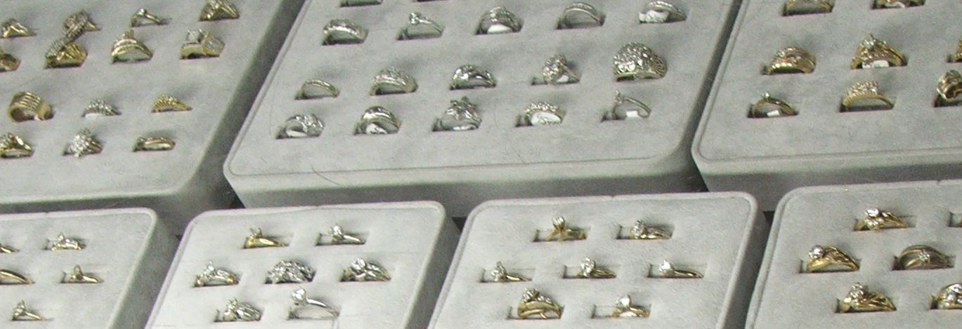 We Provide Loans For Electronics Jewelry Tools Guns Games And Much More The Perfect Solution To A Fast Loan Ring Display We Provide Loans For Electronics Jewelry Tools Guns Games And Much More The Perfect Solution To A Fast Loan Ring Display