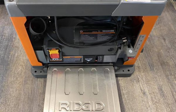 Rigid 13” Wood Planer